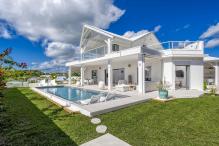 1.Location villa piscine 250m plage Saint François Guadeloupe_vue d'ensemble